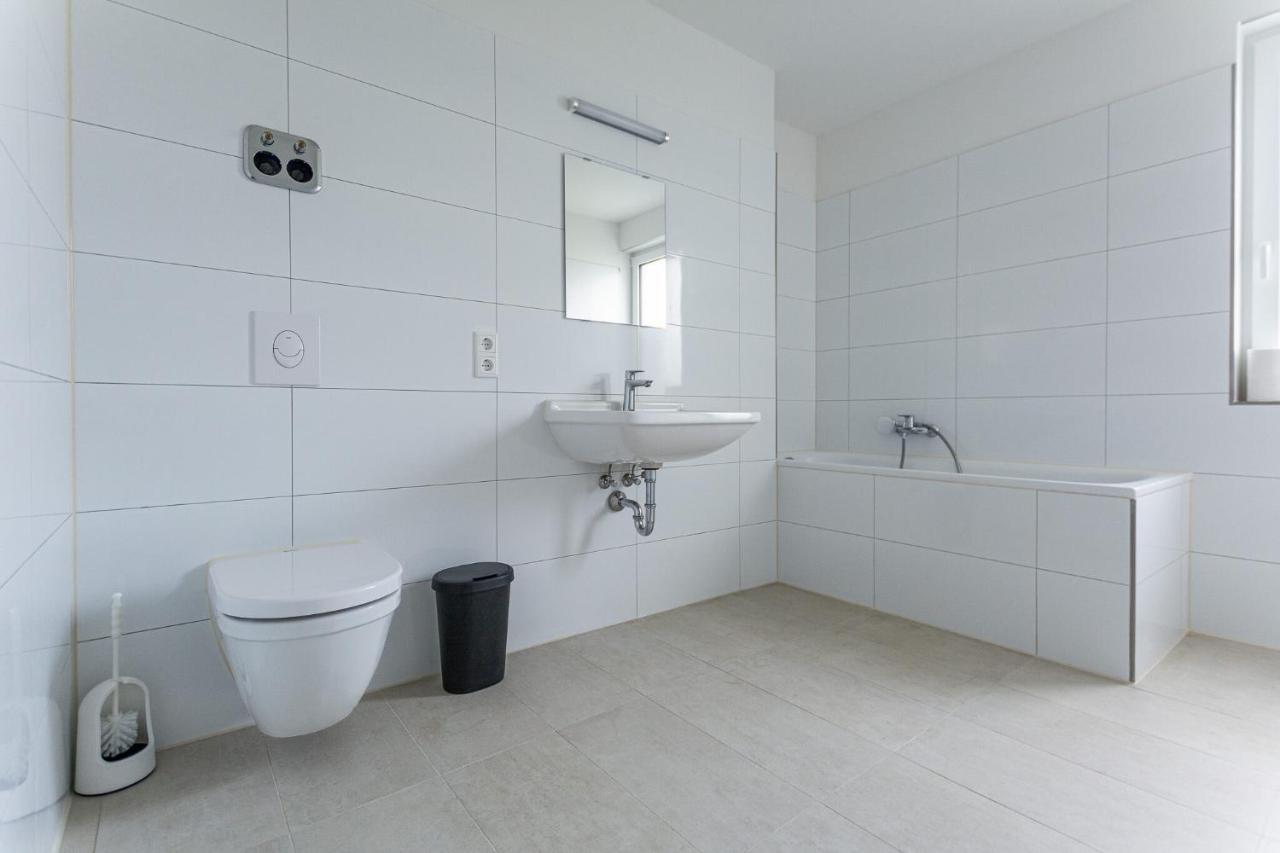 T&K Apartments - Bergisch Gladbach - 3 Comfortable Apartments - 18 Min To Fair Messe Cologne Luaran gambar